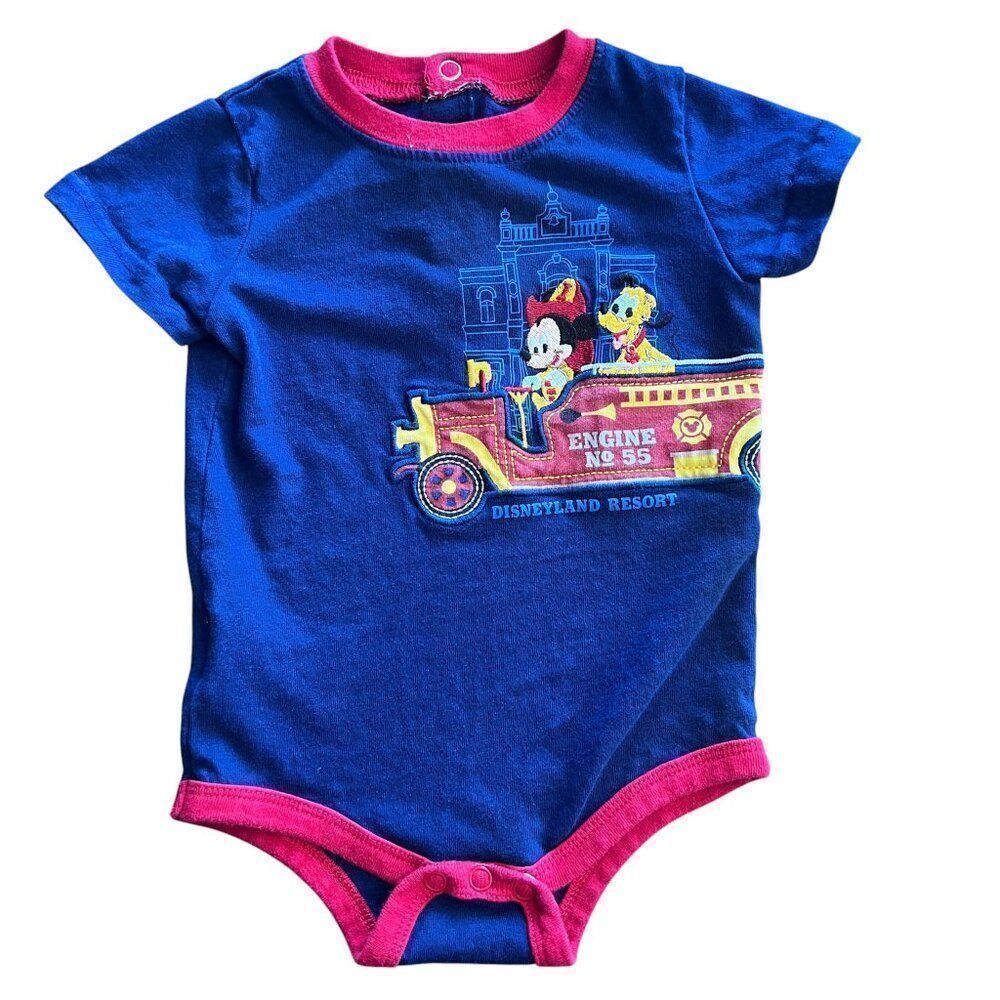 Vintage Disney Theme Park Embroidered Mickey Pluto Main Street USA Firetruck Top